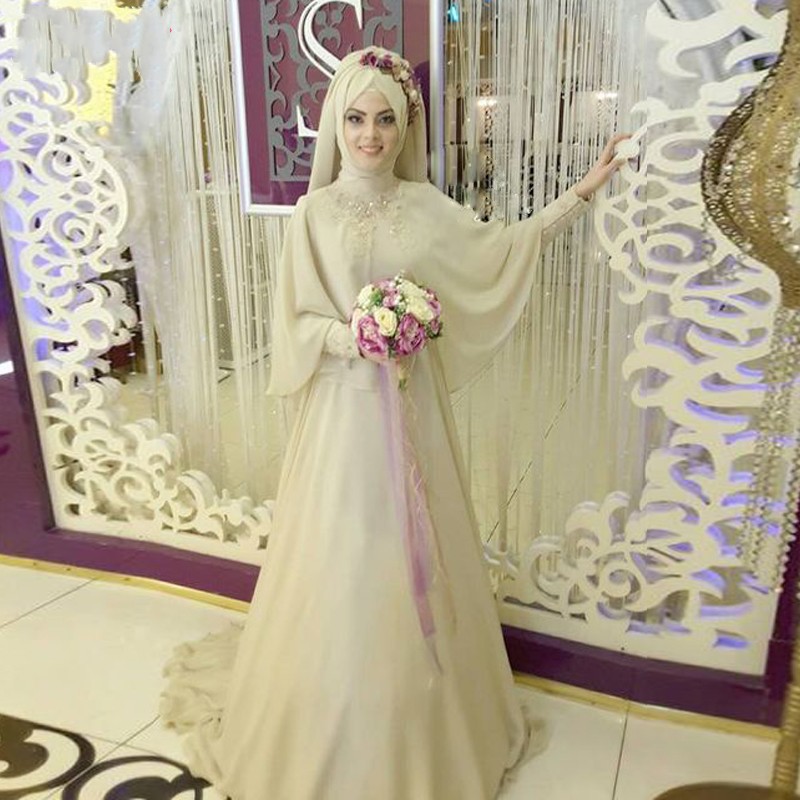 Champagne Long Sleeve Muslim Wedding Dresses Hijab Luxury